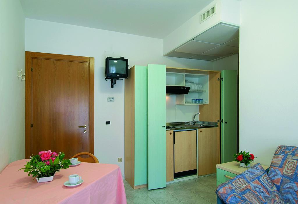 Hotel Residence Margherita Tortoreto Εξωτερικό φωτογραφία