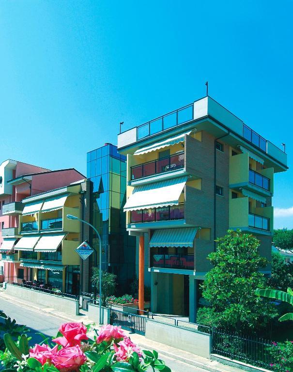 Hotel Residence Margherita Tortoreto Εξωτερικό φωτογραφία