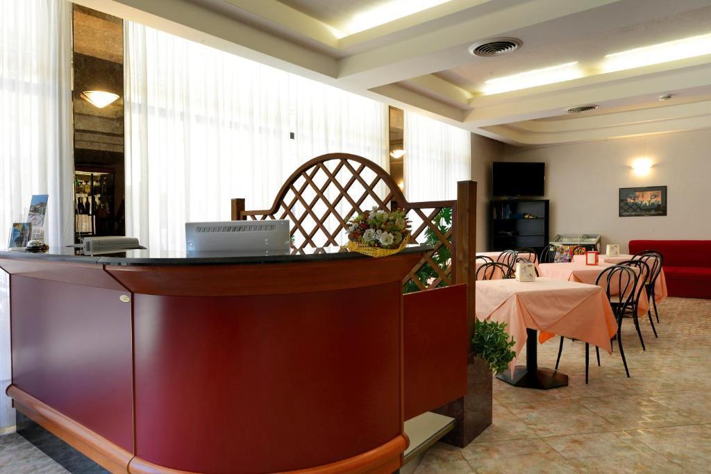 Hotel Residence Margherita Tortoreto Εξωτερικό φωτογραφία